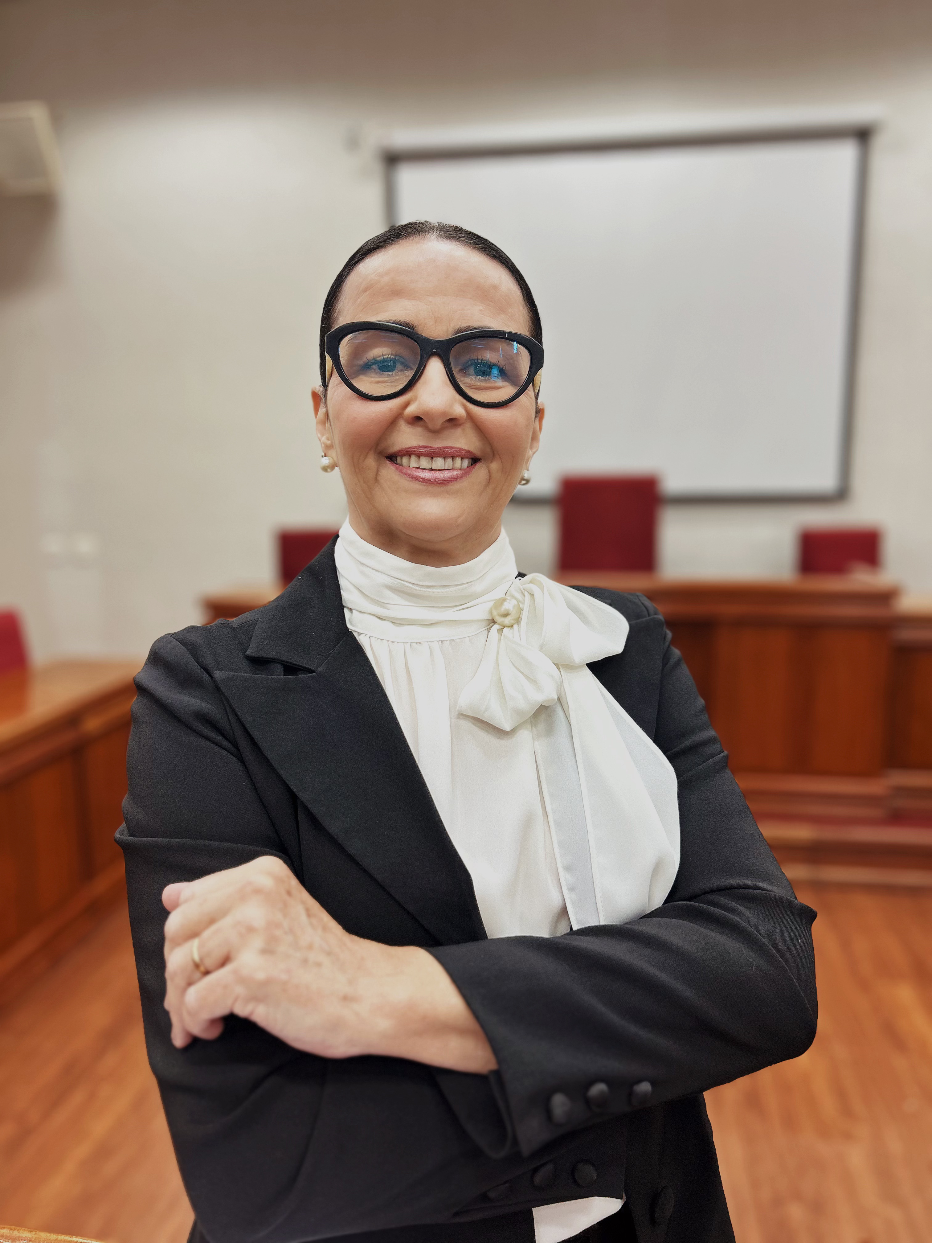 Profª Maria Cristina Gomes Souza Freire